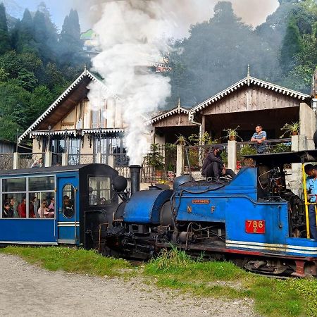 Marigold Manor Homestay Darjeeling  Ngoại thất bức ảnh