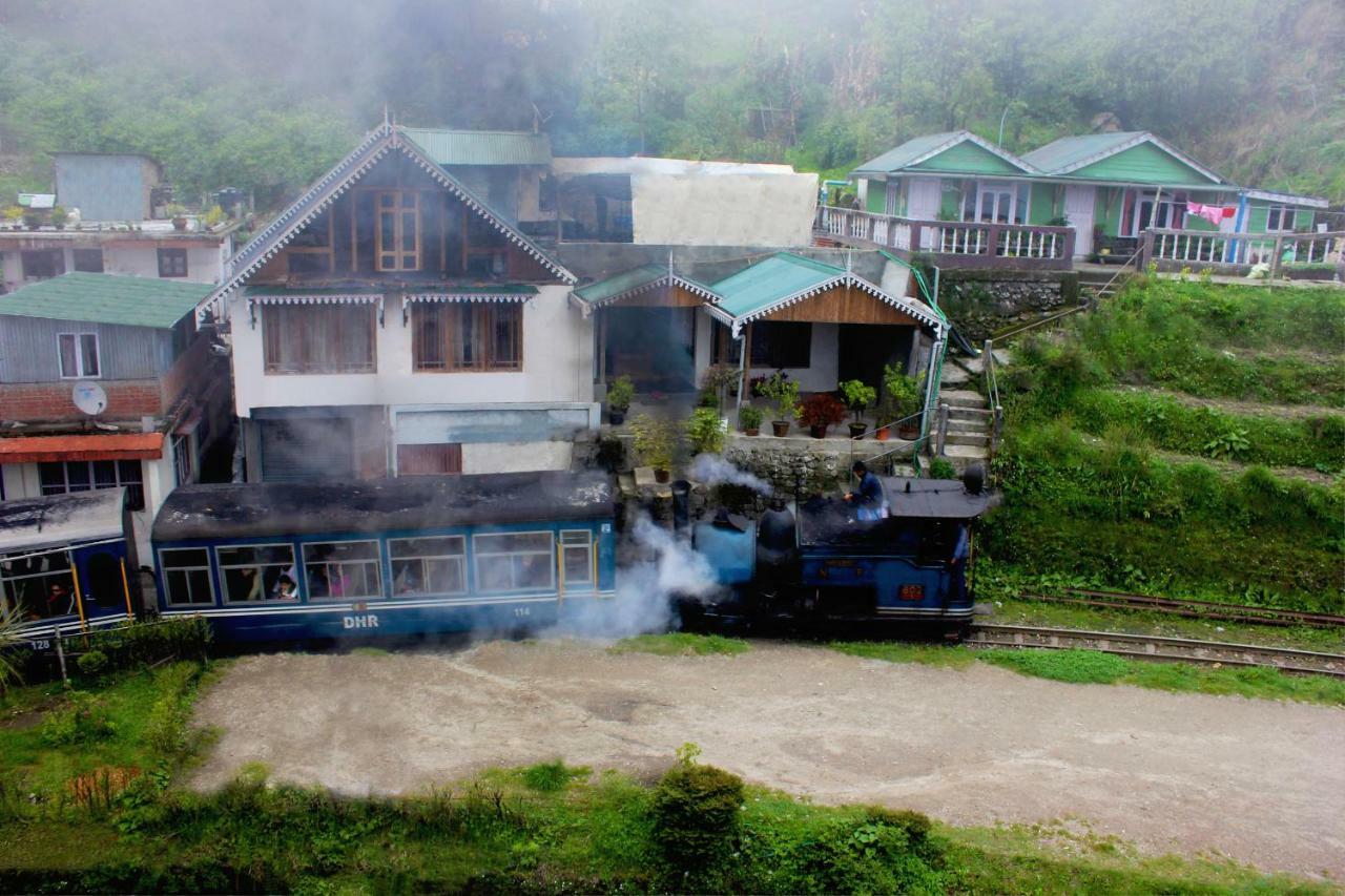Marigold Manor Homestay Darjeeling  Ngoại thất bức ảnh